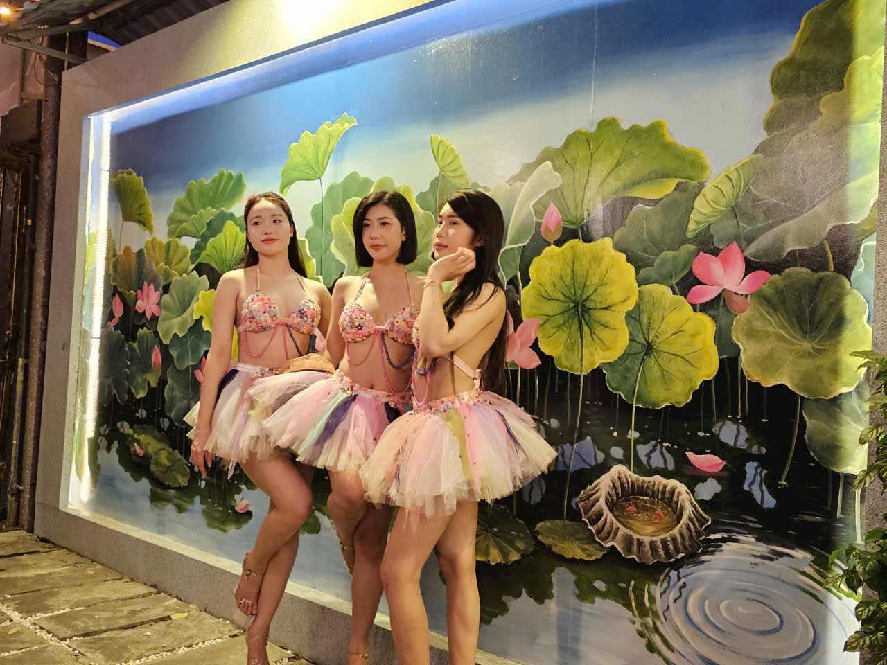 Tranh Tường Nhà Hàng,Hoa Sen